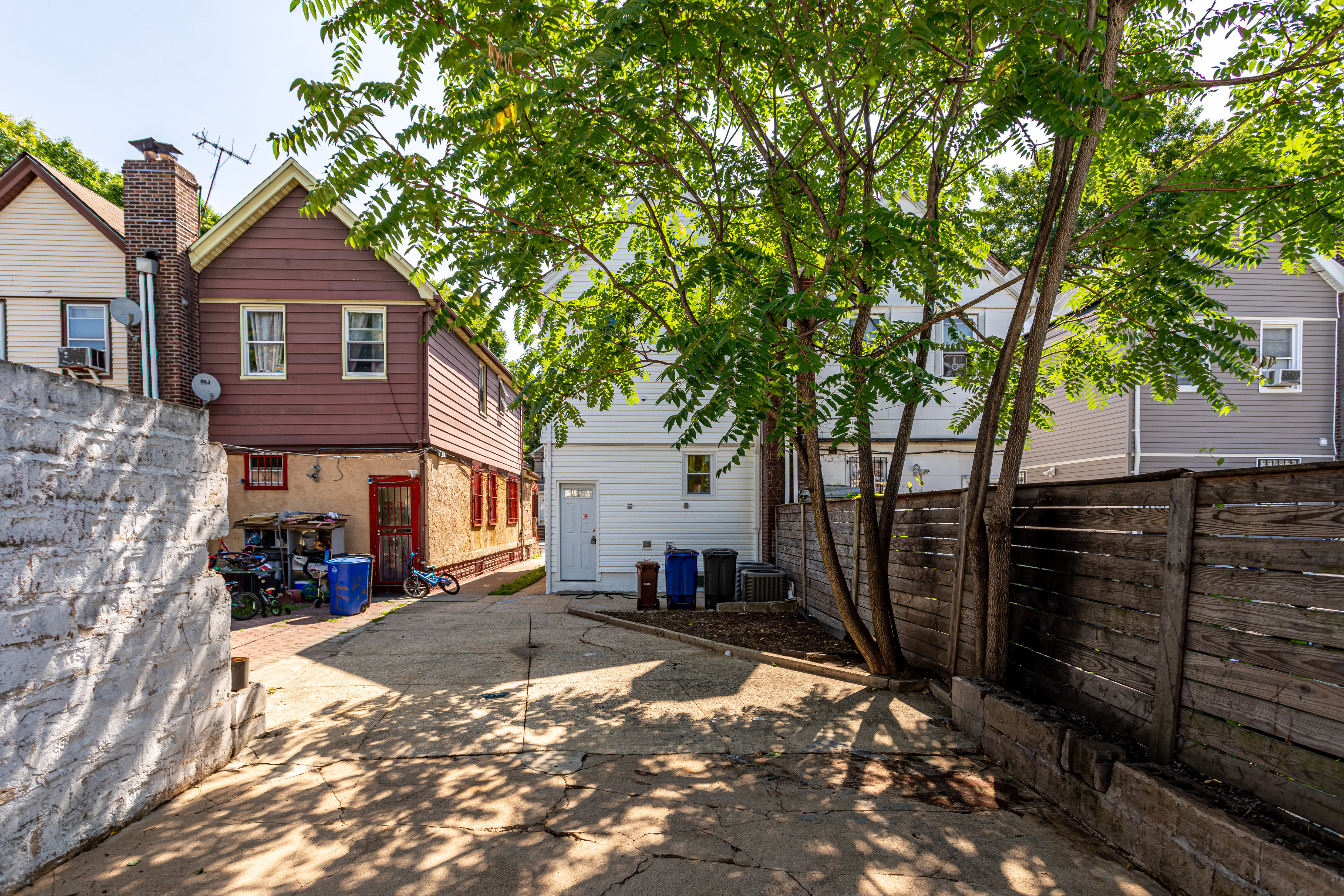 586 East 42nd Street Brooklyn, NY 11203 - Photo 2 of 24