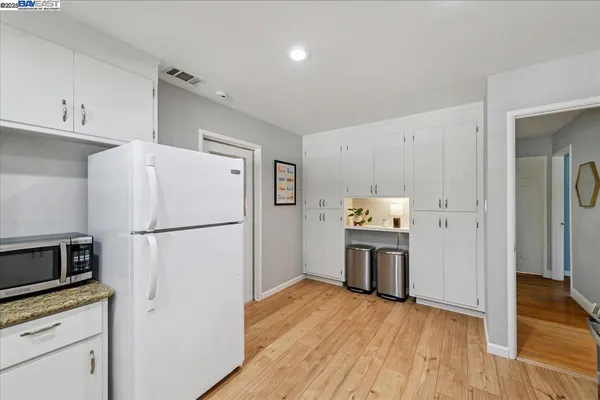 Contact Agent | 168 Albatross Avenue, Livermore, CA 94551