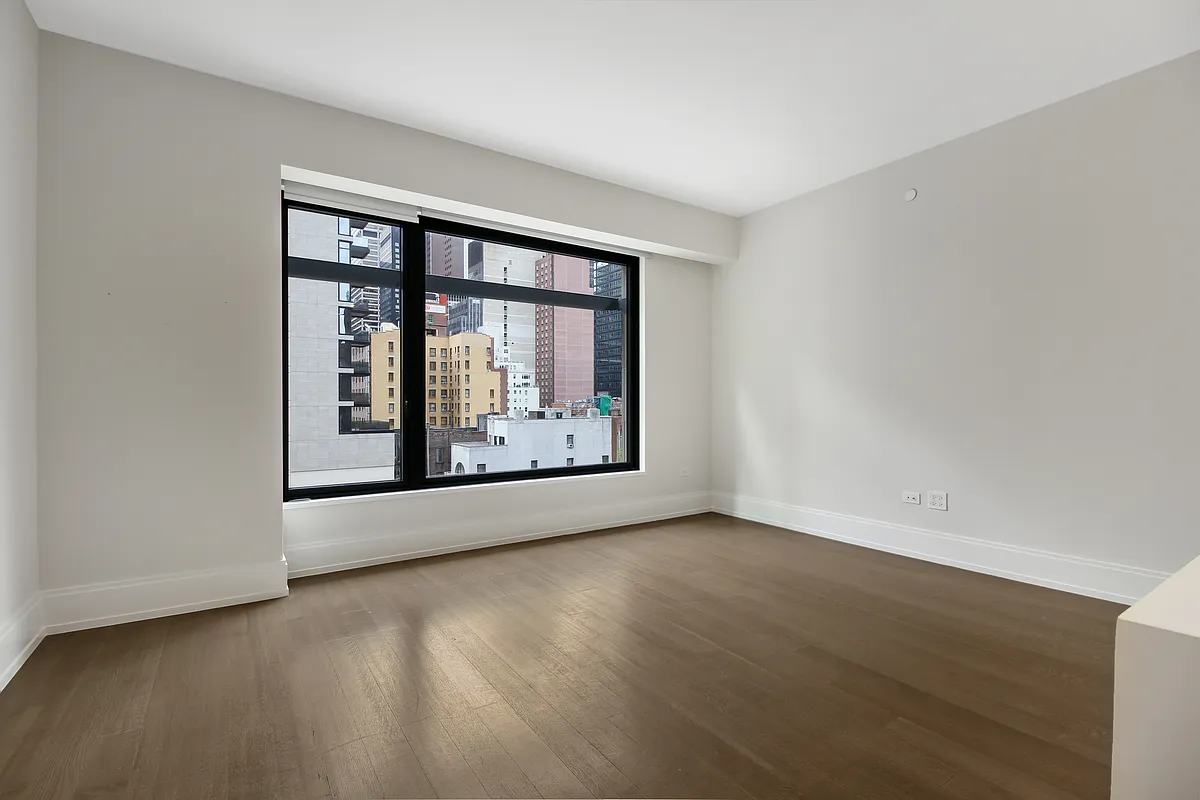 301 East 50th Street, Unit 7B Manhattan, NY 10022 - Photo 1 of 11