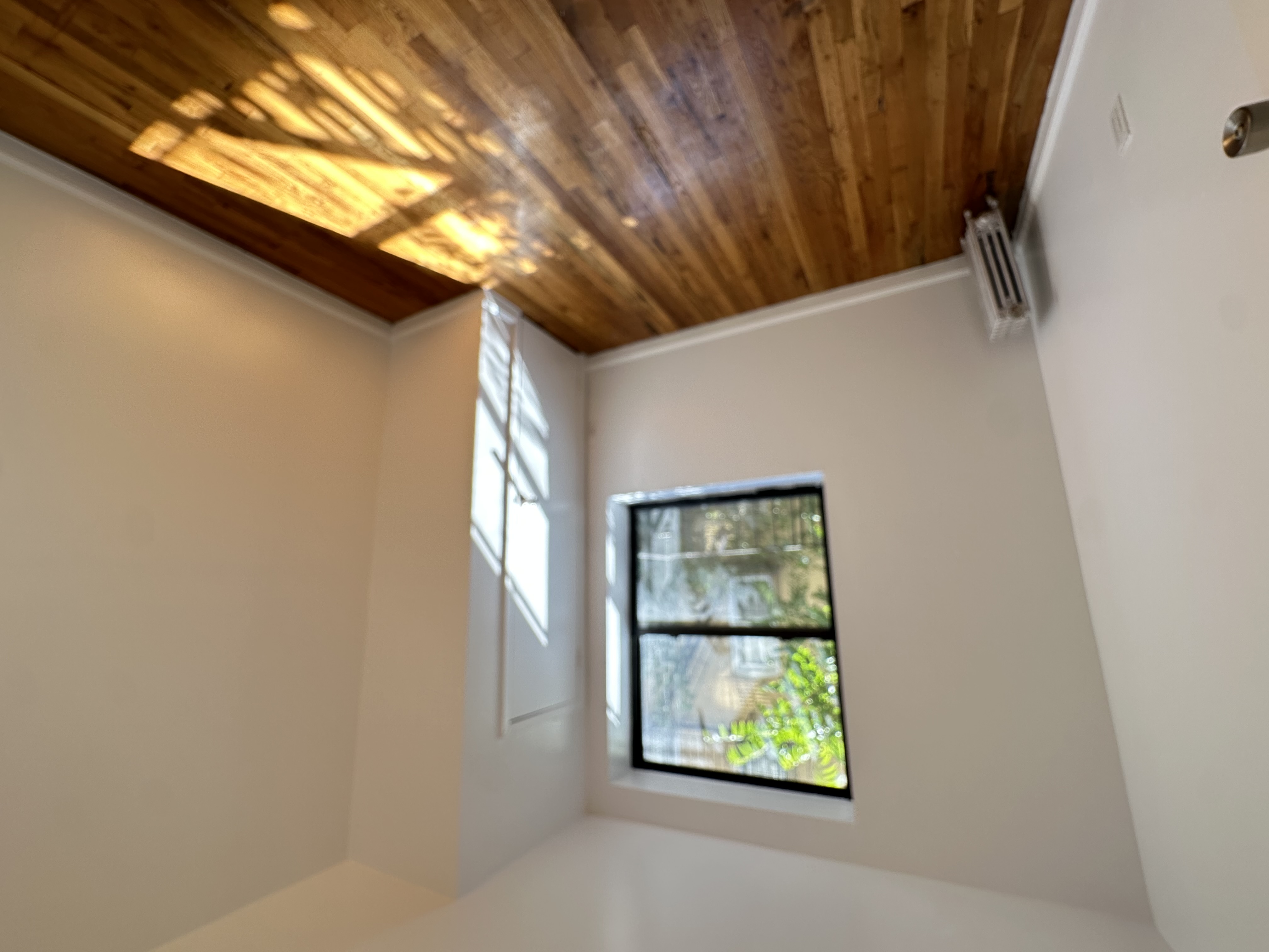 516 West 136th Street, Unit 3 Manhattan, NY 10031 - Photo 3 of 5