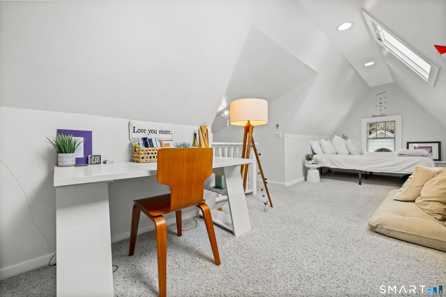 164 Wakeman Road Fairfield, CT 06824 - Photo 28 of 39