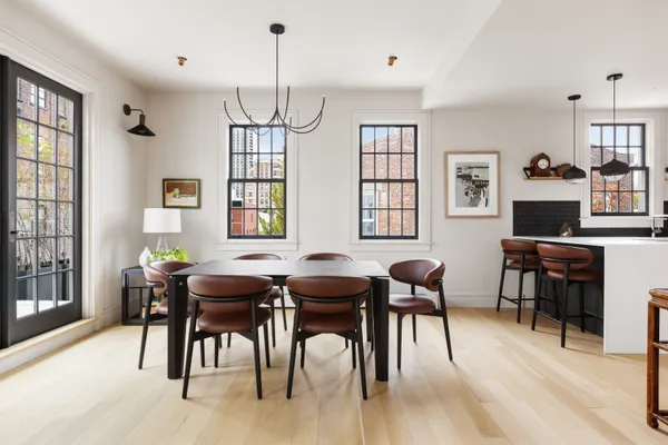 $5,350,000 | 72 Poplar Street, Unit PH | Brooklyn Heights