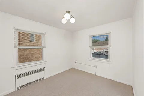 $749,000 | 223 Darlington Avenue | Huguenot