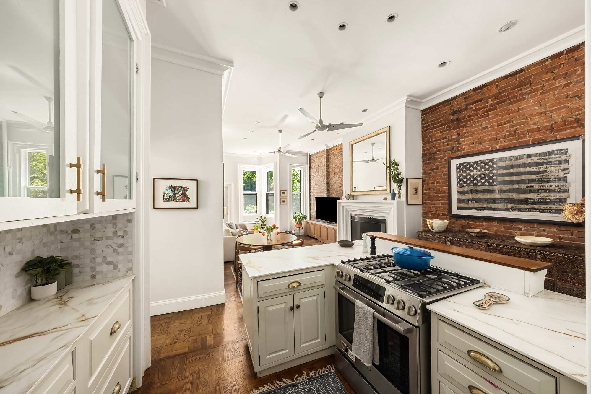 58 Remsen Street, Unit 1R Brooklyn, NY 11201 - Photo 6 of 17