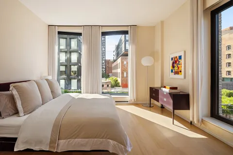 $3,950,000 | 505 West 19th Street, Unit 4C | Chelsea