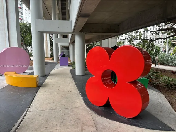 $339,000 | 115 Southwest 11th Street, Unit 505, Miami, FL 33130