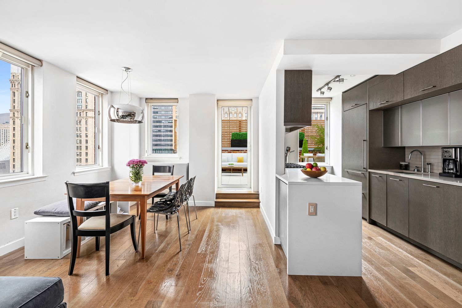 225 Rector Place, Unit 15B Manhattan, NY 10280 - Photo 2 of 9