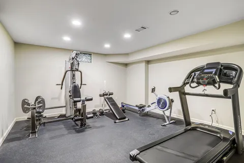 $1,275,000 | 15816 Thistlebridge Drive, Rockville, MD 20853