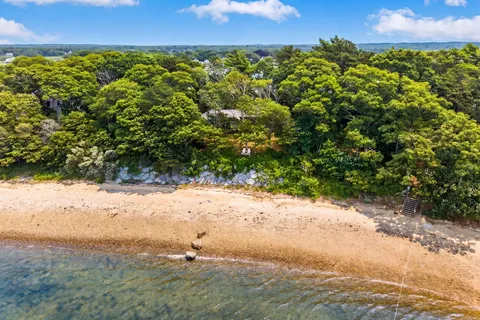 $1,700,000 | 9 Bassetts Island, Pocasset, MA 02559