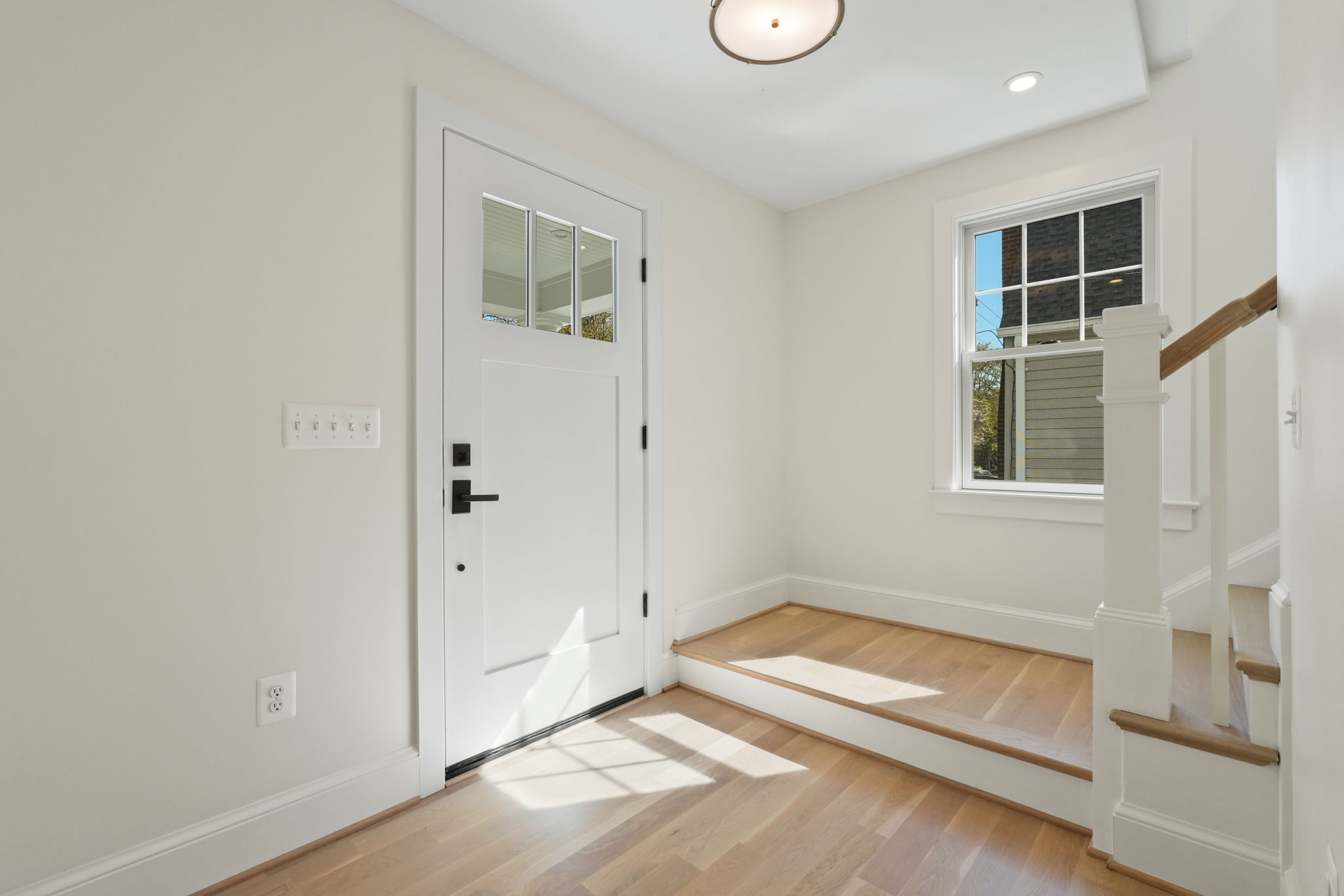 22 West Spring Street Alexandria, VA 22301 - Photo 9 of 62