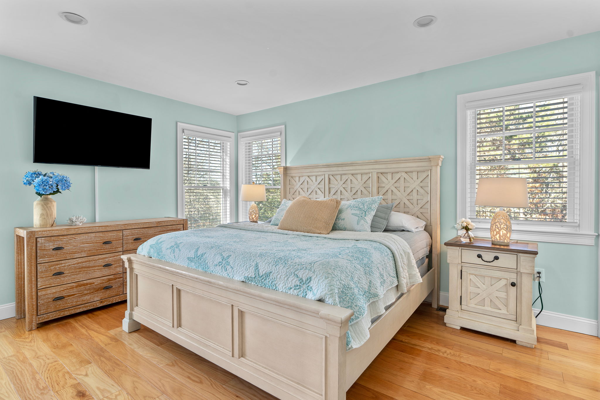 12 South Cedar Street Centerville, MA 02632 - Photo 19 of 40