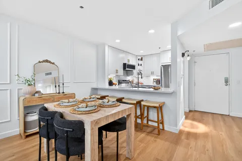 $499,000 | 5980 Dandridge Lane, Unit 214, San Diego, CA 92115