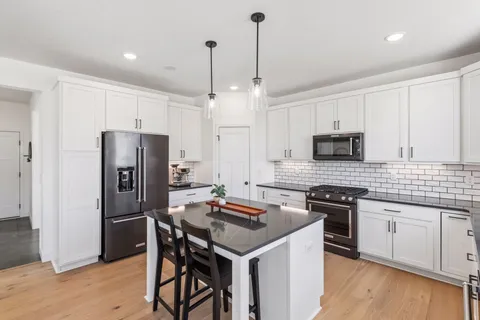 $750,000 | 17826 Meadows Way Southeast, Prior Lake, MN 55372