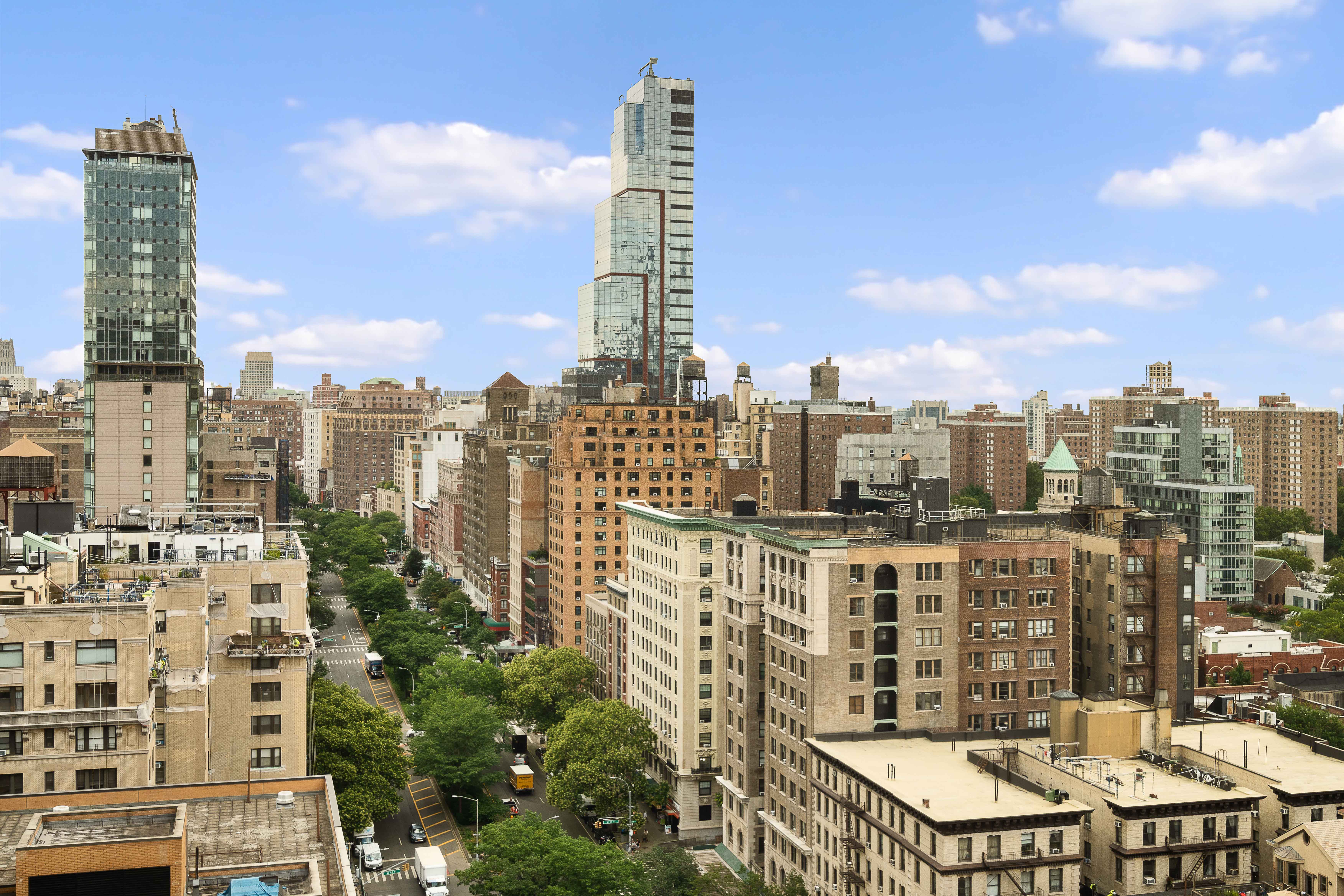 250 West 96th Street, Unit 22C Manhattan, NY 10025 - Photo 2 of 28 a view of a city with tall buildings