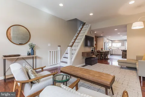 $650,000 | Poplar Street, Philadelphia, PA 19130