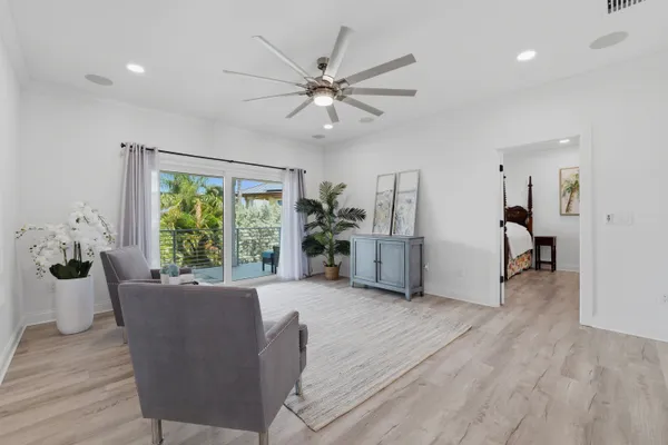 $2,350,000 | 2813 Kipps Colony Drive South, Gulfport, FL 33707