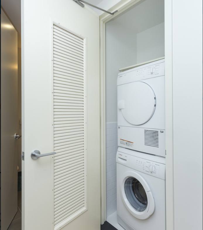 515 9th Avenue, Unit Undisclosed Manhattan, NY 10018 - Photo 4 of 11