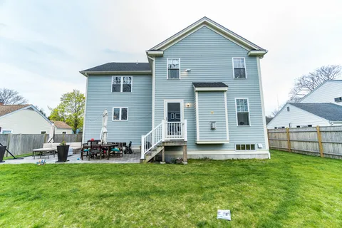$2,450,000 | 31 Kappius Path, Newton, MA 02459