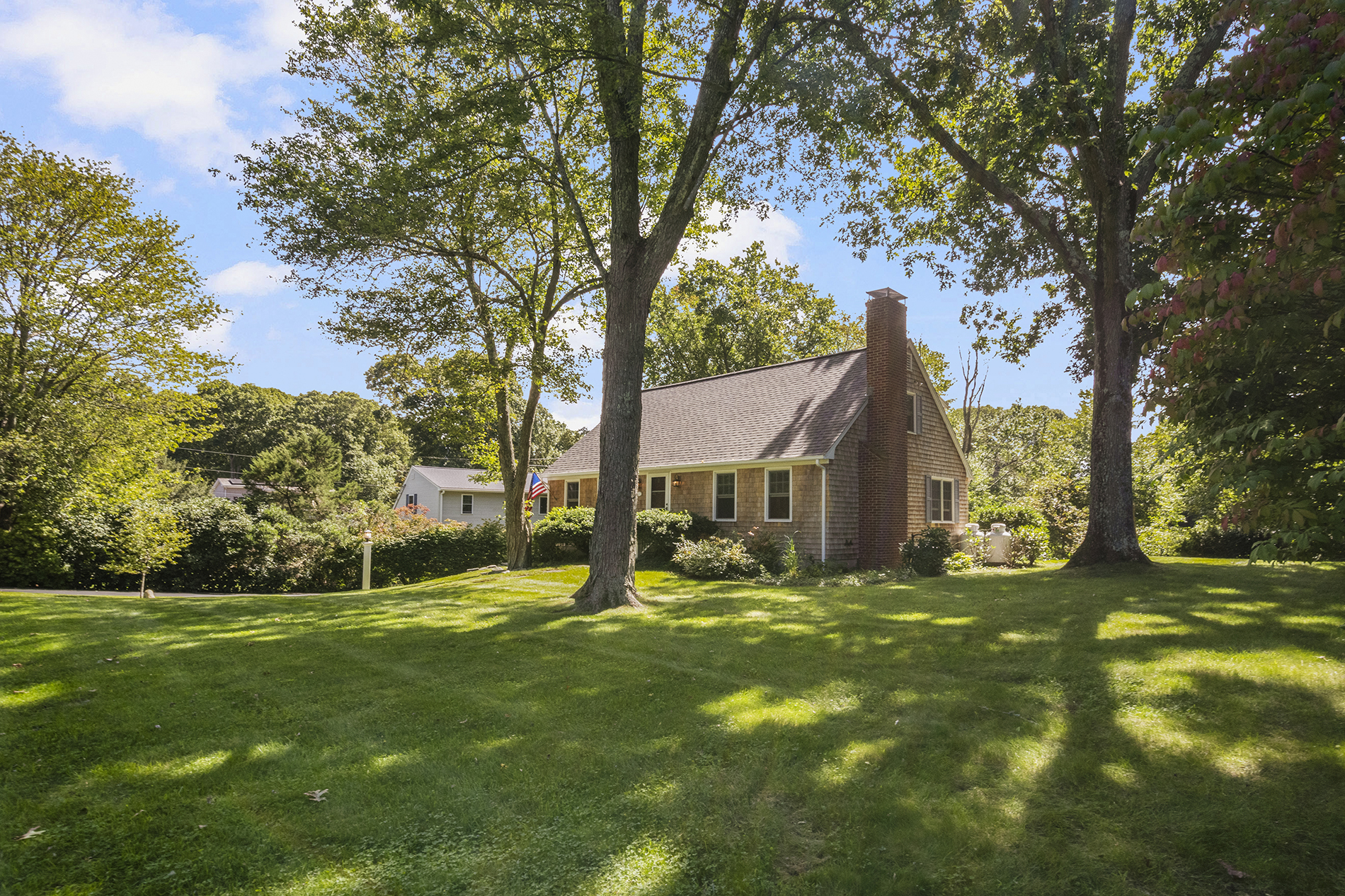 102 Edgewater Road Narragansett, RI 02882 - Photo 7 of 78 Gallery Image 7
