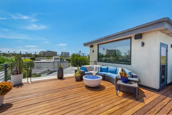 $3,825,000 | 2325 Cloy Avenue, Venice, CA 90291