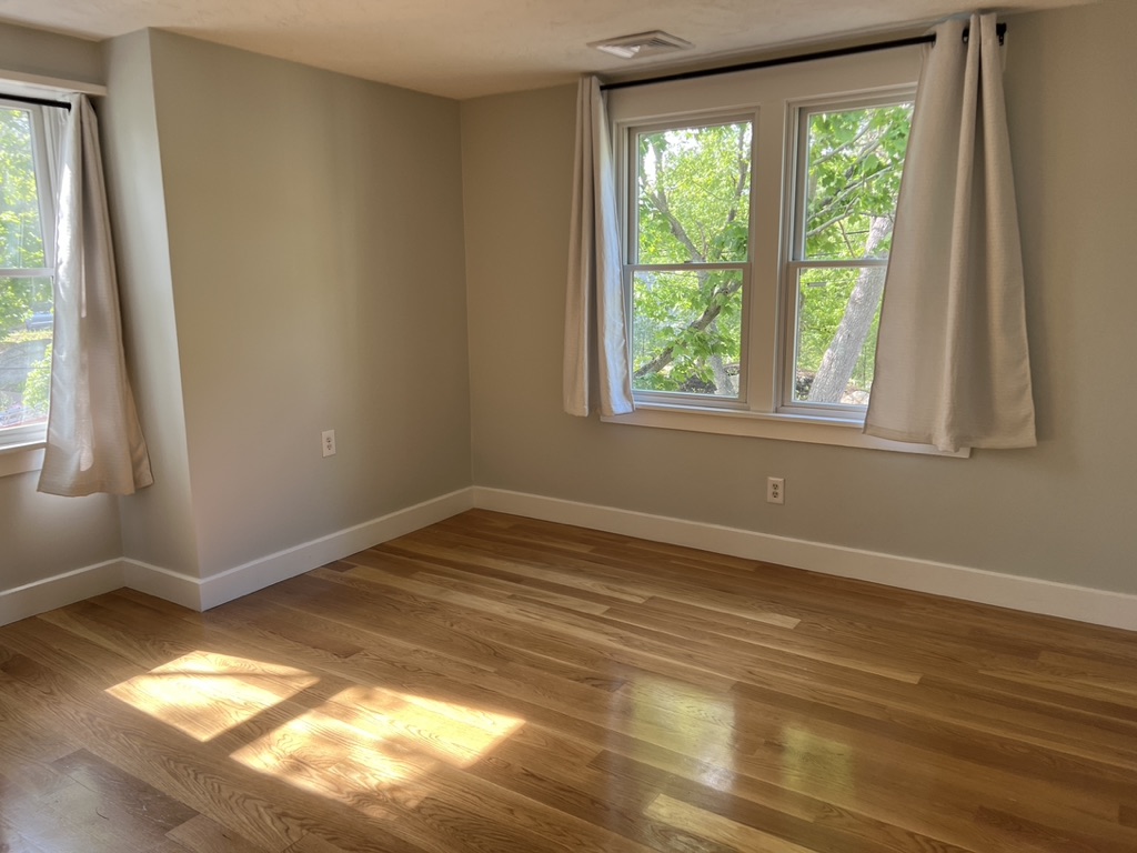 138 High Street Hingham, MA 02043 - Photo 15 of 19