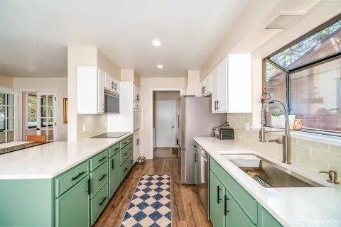 $819,000 | 2293 Arizona Avenue, South Lake Tahoe, CA 96150