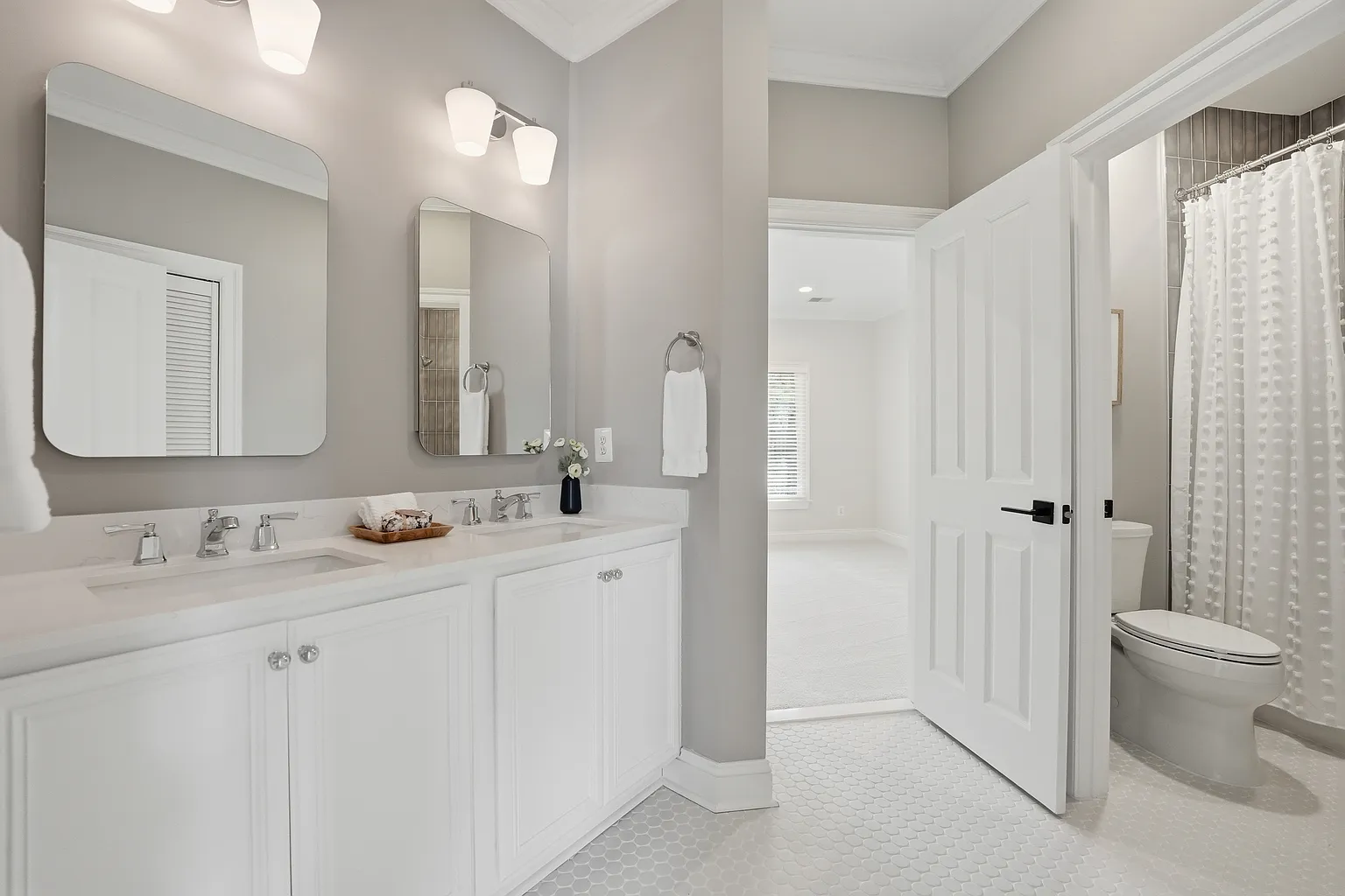 9153 Riesley Lane Vienna, VA 22182 - Photo 70 of 108