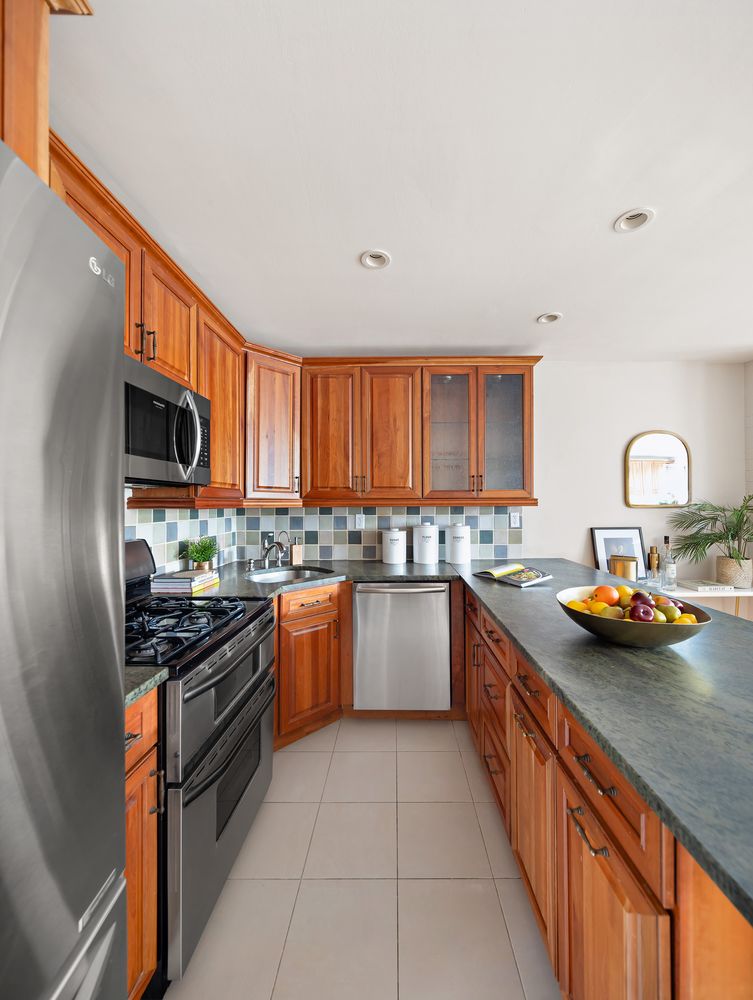 $1,795,000 | 333 Sackett Street, Unit 3 | Carroll Gardens