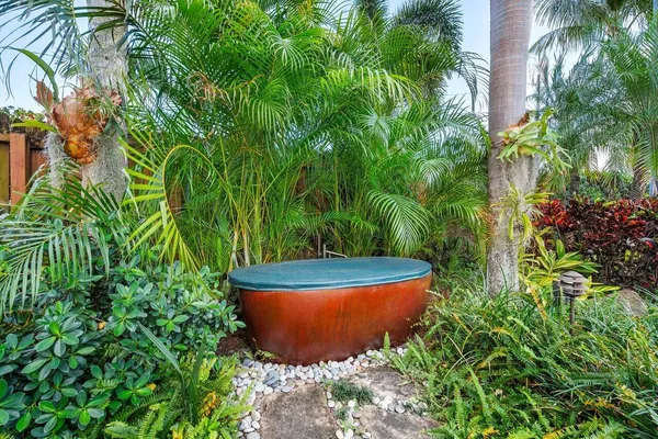 $2,400,000 | 521 North Swinton Avenue, Delray Beach, FL 33444