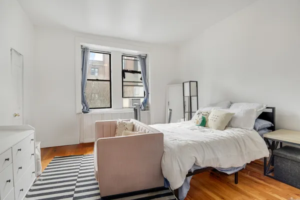 $2,950 | 540 Clinton Avenue, Unit 4 | Clinton Hill