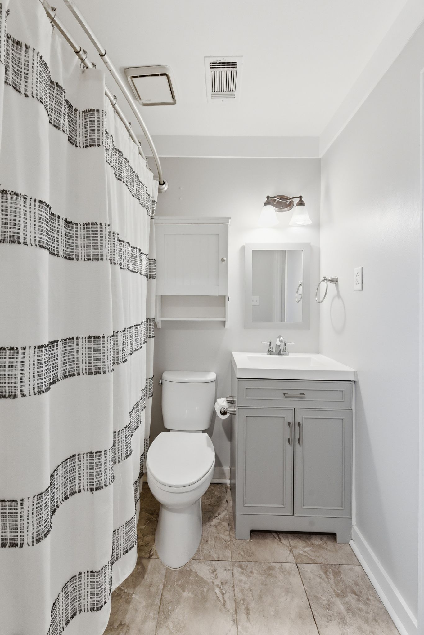 307 Paragon Mills Road Nashville, TN 37211 - Photo 18 of 29 a bathroom with a sink toilet and a mirror