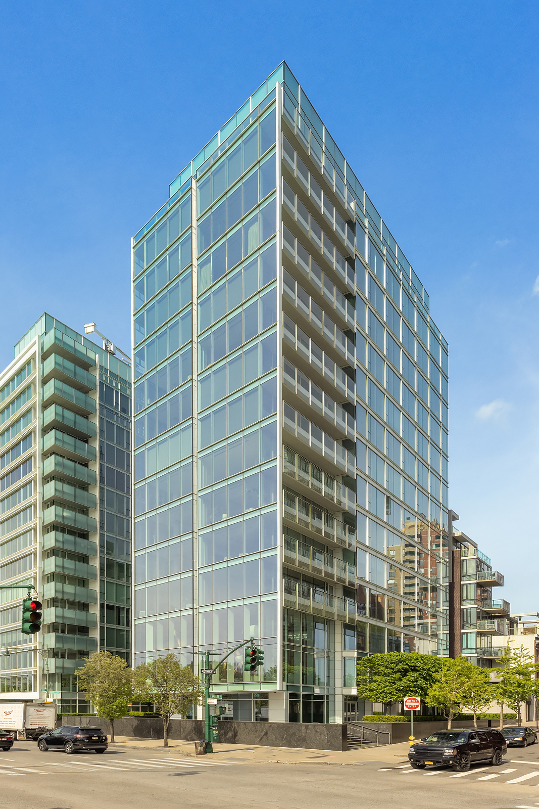 165 Charles Street, Unit 12 Manhattan, NY 10014 - Photo 21 of 26