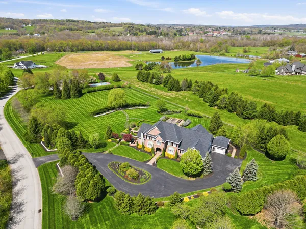 $2,250,000 | 103 Destinaire Drive, New Wilmington, PA 16142