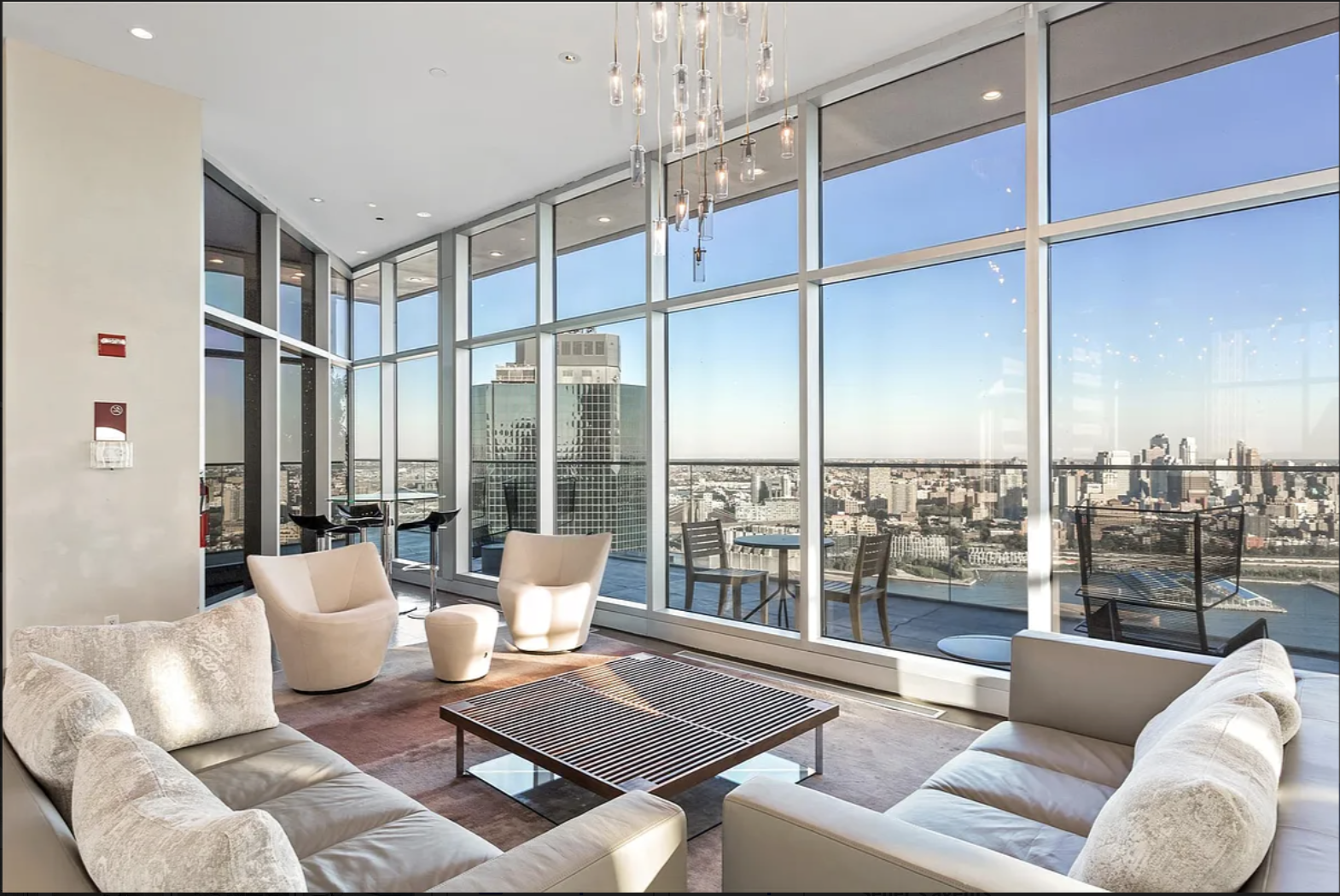 75 Wall Street, Unit 36O Manhattan, NY 10005 - Photo 18 of 27 Gallery Image 18