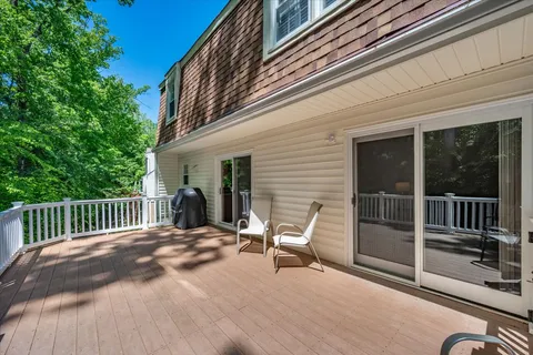 Contact Agent | 14 South Duke Street, Rockville, MD 20850