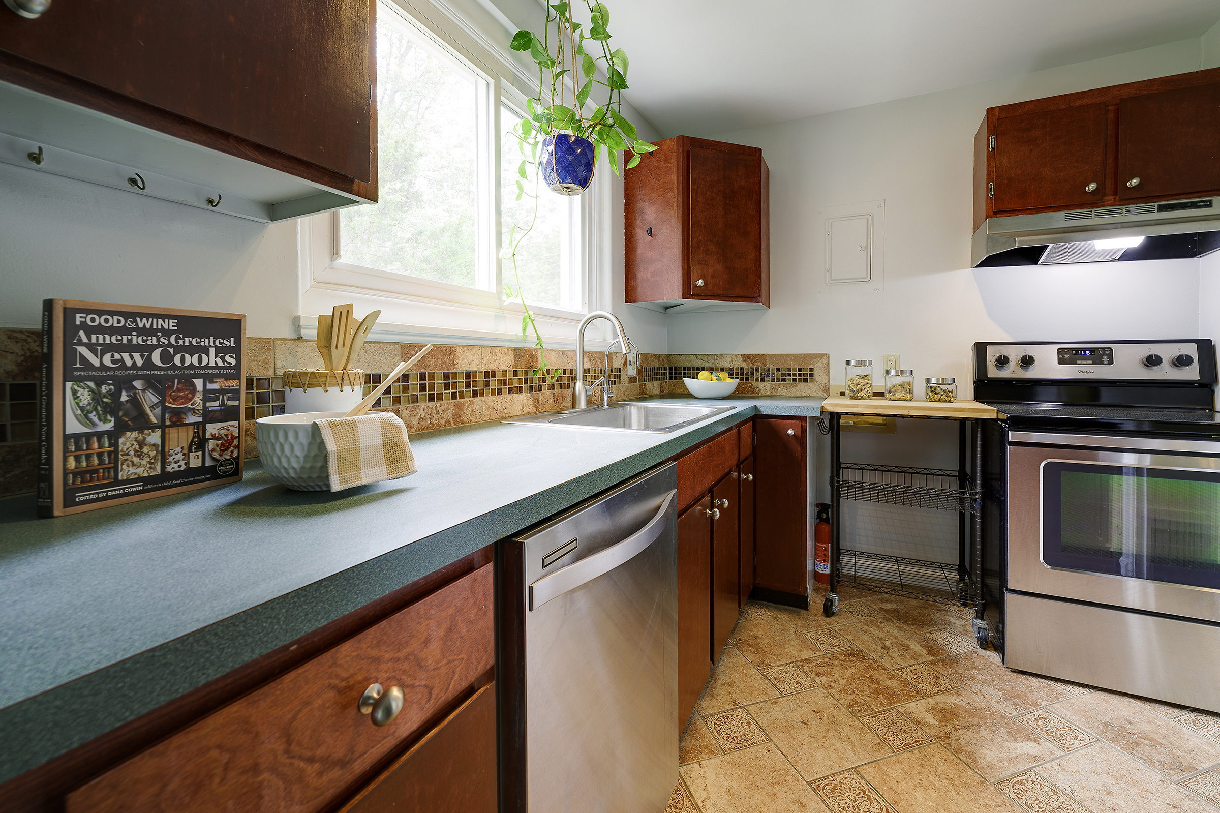6 Hillside Road, Unit S Greenbelt, MD 20770 - Photo 19 of 39 Gallery Image 19