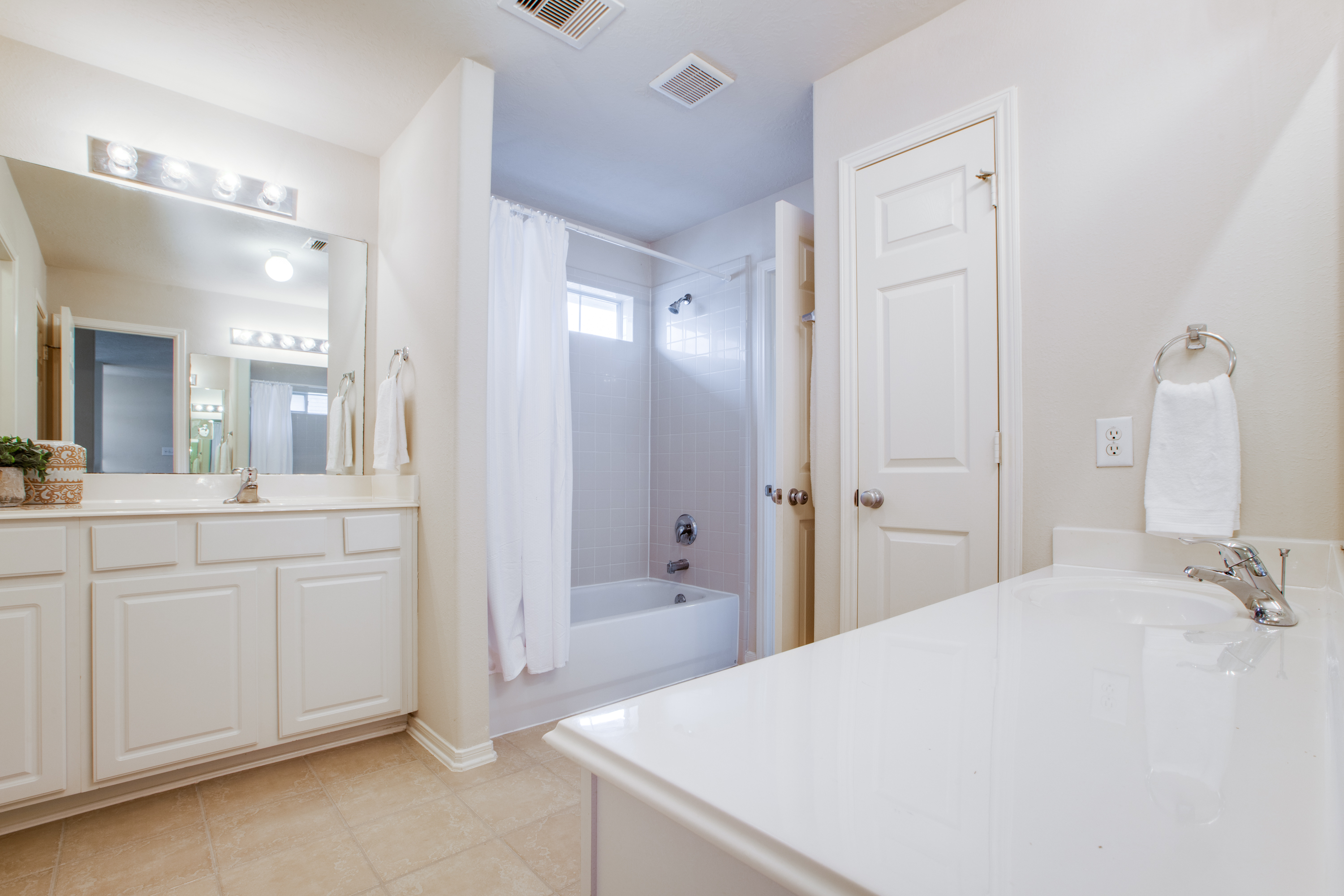 6807 Chapelfield Lane Houston, TX 77049 - Photo 30 of 36