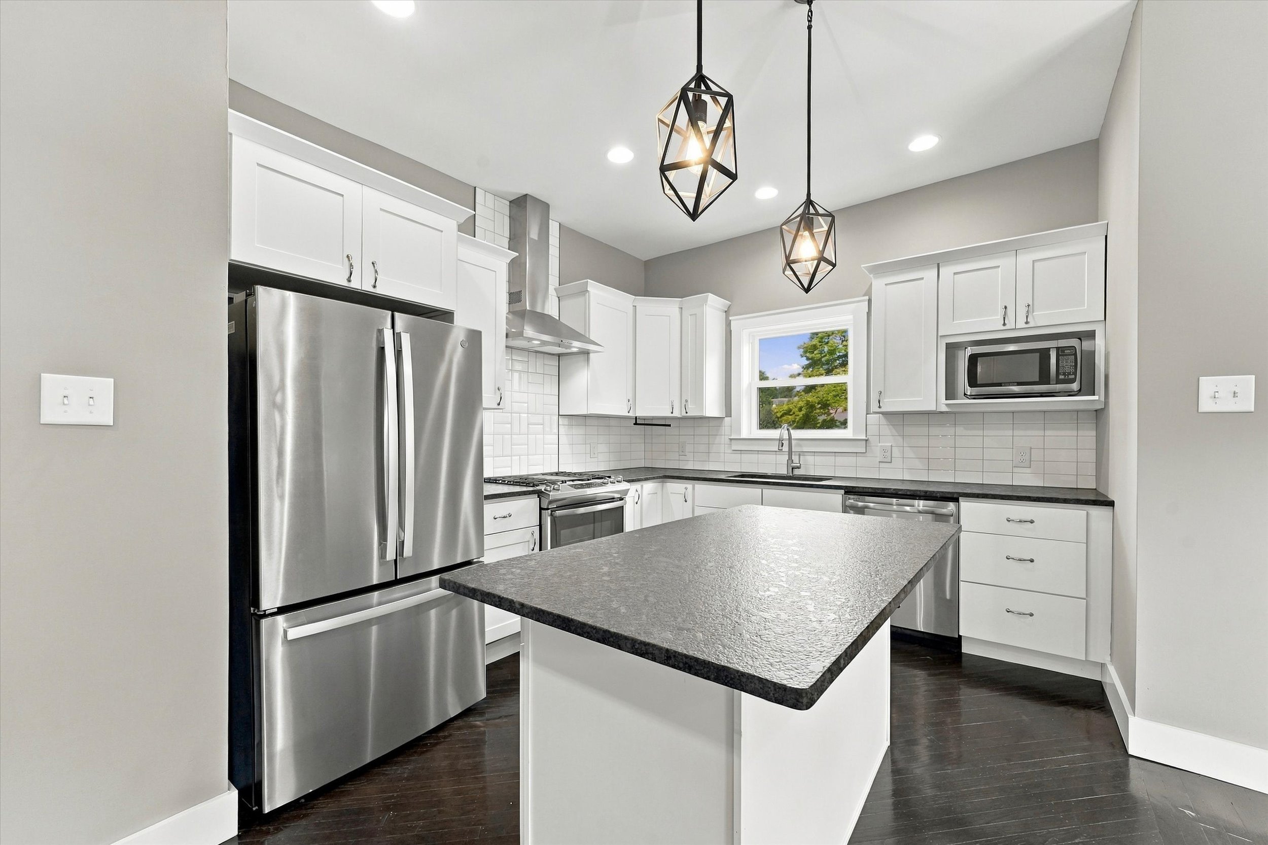 7242 Hill Road Philadelphia, PA 19128 - Photo 10 of 37 Gallery Image 10