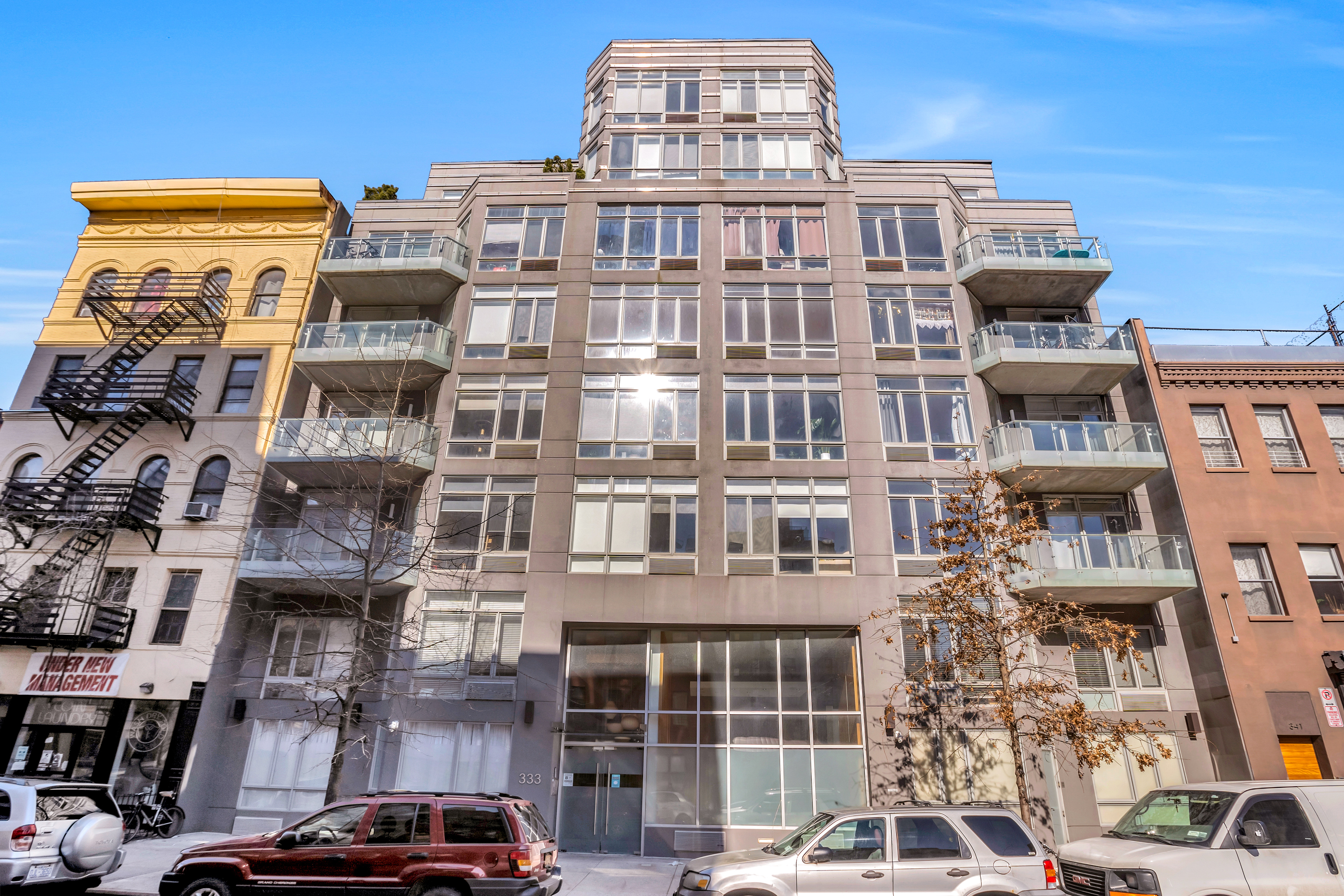 333 East 109th Street, Unit 2A Manhattan, NY 10029 - Photo 7 of 13 a front view of a building