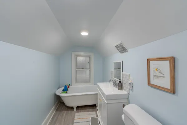 $550,000 | 517 Nottingham Road, Baltimore, MD 21229