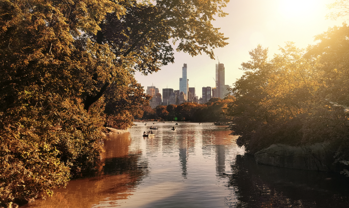 346 West 52nd Street, Unit 5D Manhattan, NY 10019 - Photo 6 of 7 a view of lake