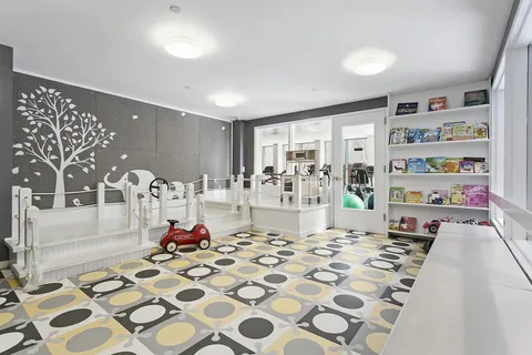 $950,000 | 40 West 116th Street, Unit A406 | Harlem