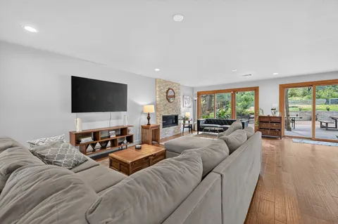 $1,590,000 | 1903 Holly Hill Drive, Austin, TX 78746