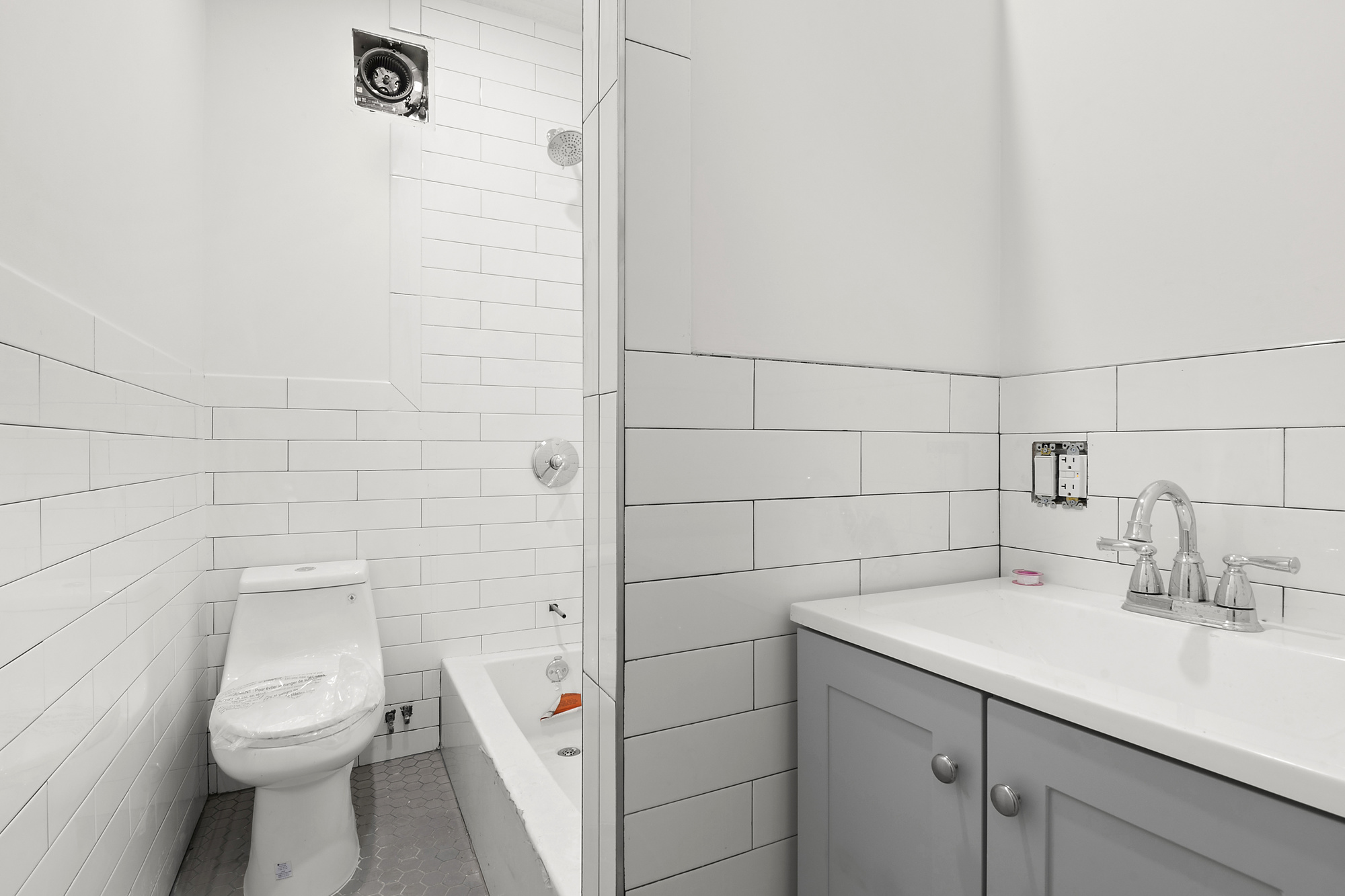 254 Cumberland Street, Unit 2 Brooklyn, NY 11205 - Photo 6 of 8