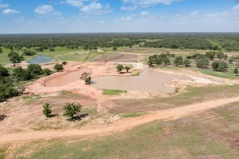 $792,860 | 54.68 Cattle Guard Road, Cuero, TX 77954