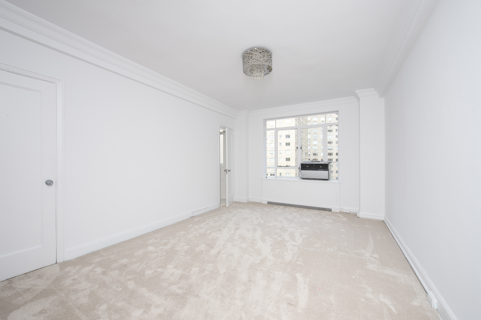 25 Central Park West, Unit 18N Manhattan, NY 10023 - Photo 13 of 18