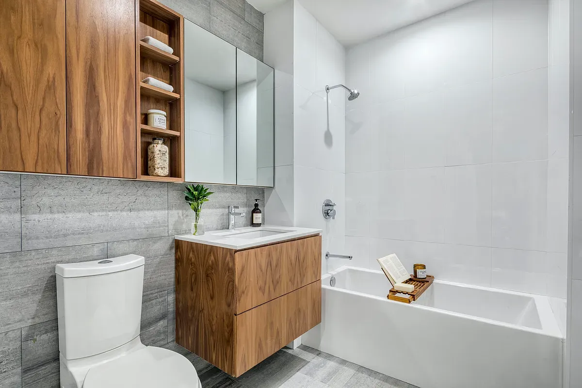 $3,950 | 233 18th Street, Unit 3 | Greenwood Heights