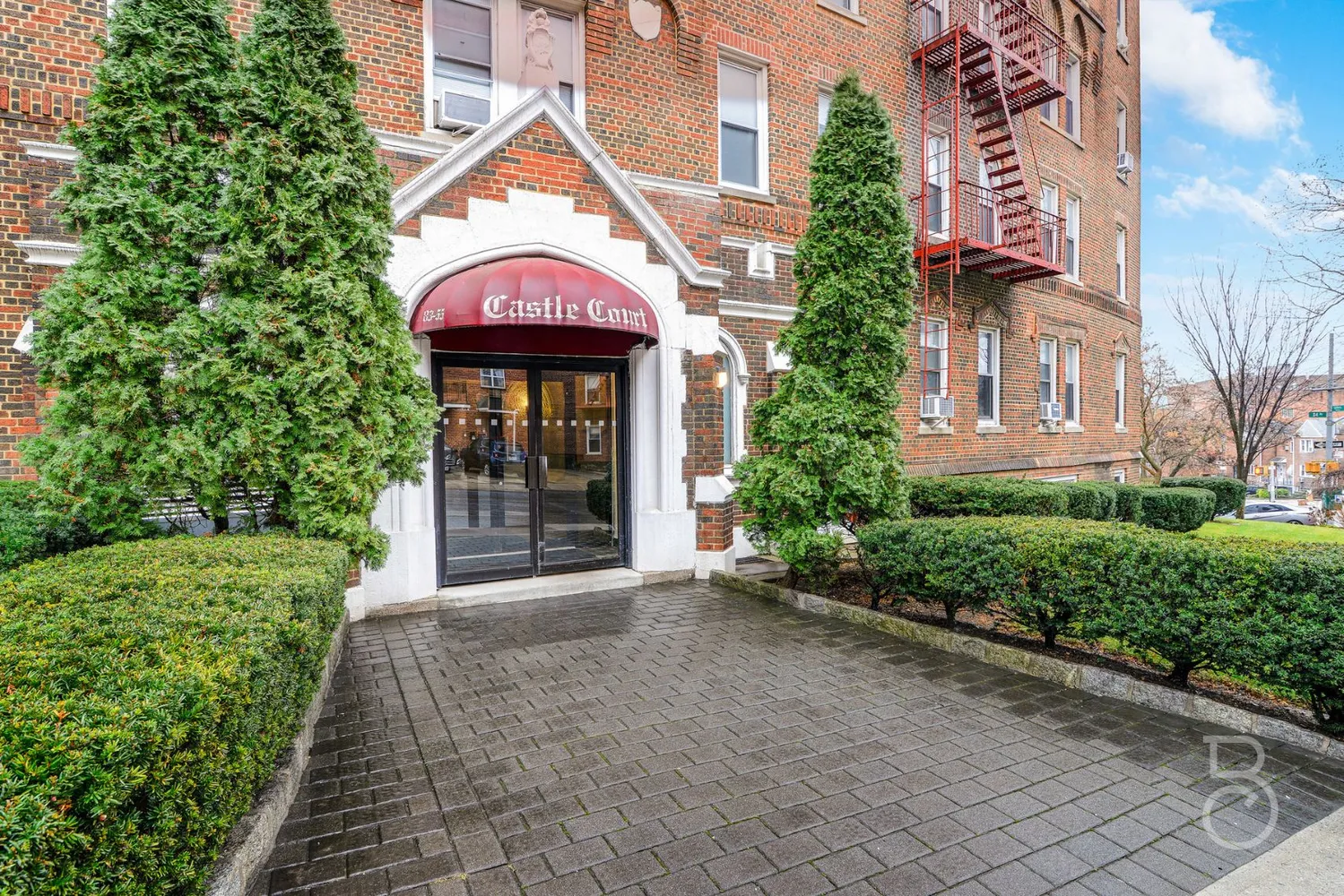 $199,000 | 83-55 Lefferts Boulevard, Unit 1F | Kew Gardens