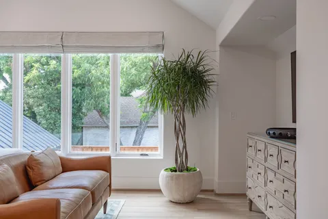 $8,997,000 | 10427 Lennox Lane, Dallas, TX 75229