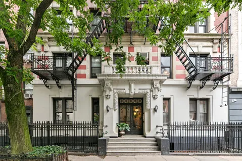 $1,250,000 | 210 West 21st Street, Unit 2FW | Chelsea